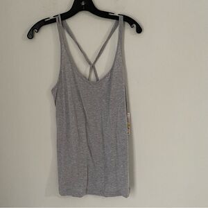 Material Girl Women’s Scoop Neck Gray Workout Tank Top size M